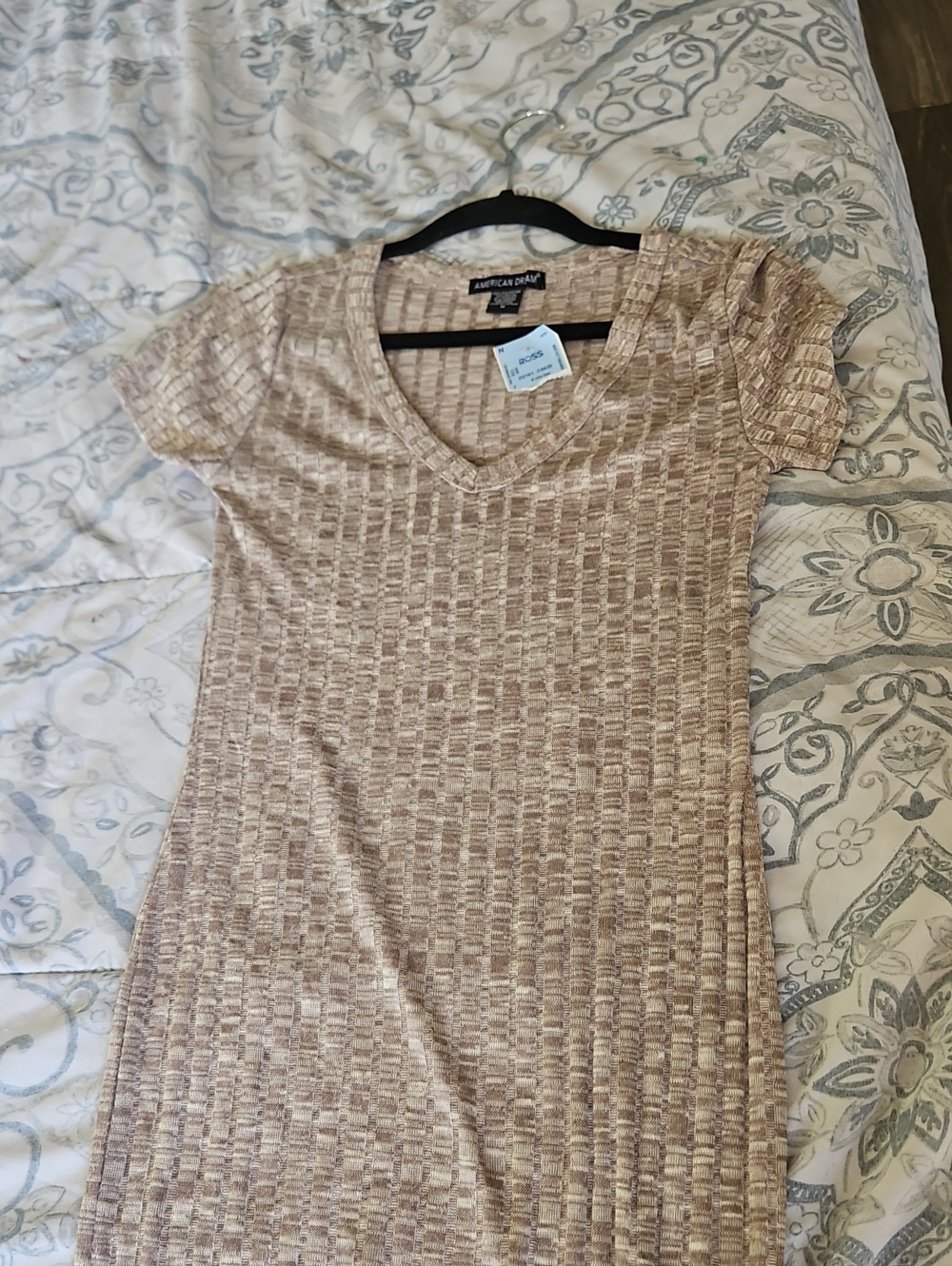 American Dream Beige-Tan Short Sleeve V-Neck Top